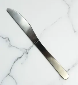 Cuchillo de Mesa Florida Liso Facusa – Acero Inoxidable