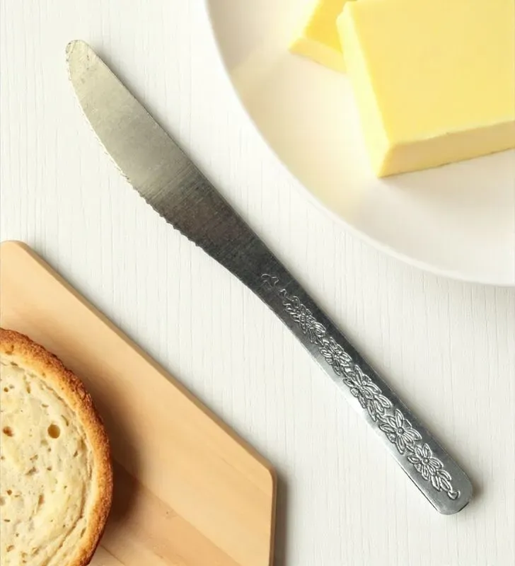 Cuchillo de Mesa Lirios Facusa – Acero Inoxidable Decorativo