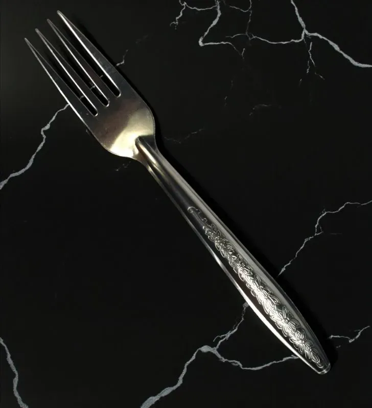 Tenedor de Mesa Florida Liso Facusa – Acero Inoxidable