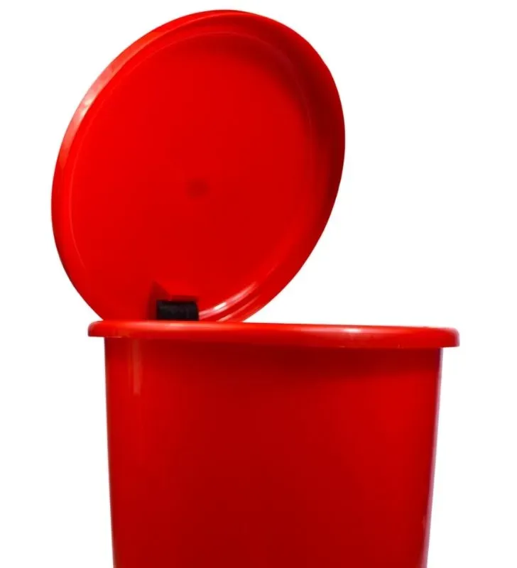 Bote con pedal y tapa de colores – Europlast