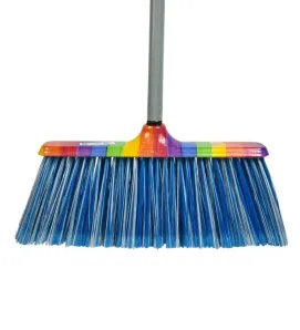 Escoba Arcoíris Marca Ideal – Limpieza Eficiente y Alegre