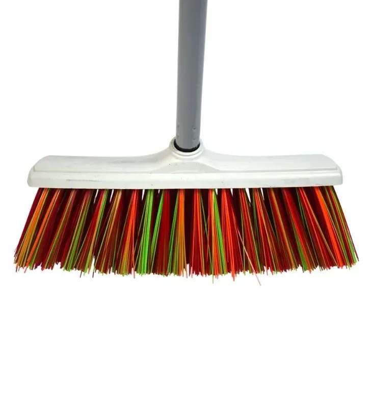 Cepillo para Piso Duro Marca Ideal – Limpieza Eficiente para Superficies Rugosas