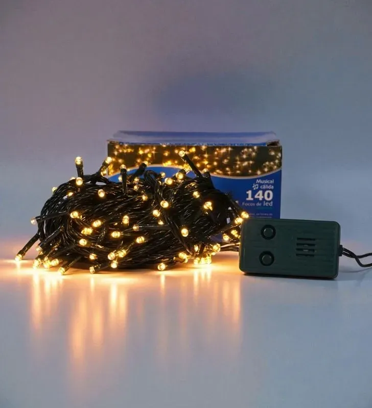 Serie musical Navicolors L573086 – 140 LED Musical Luz Cálida Cable Verde