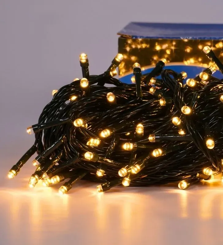 Serie musical Navicolors L573086 – 140 LED Musical Luz Cálida Cable Verde