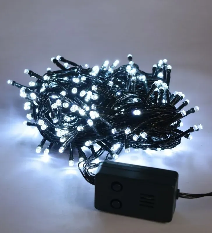 Serie musical Navicolors L573090 – 300 LED Luz Blanca Cable Verde