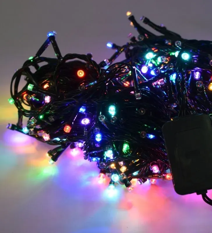 Serie Multicolor Navicolors L564017 – Serie de Luces LED 400 Focos Multicolor Cable Verde