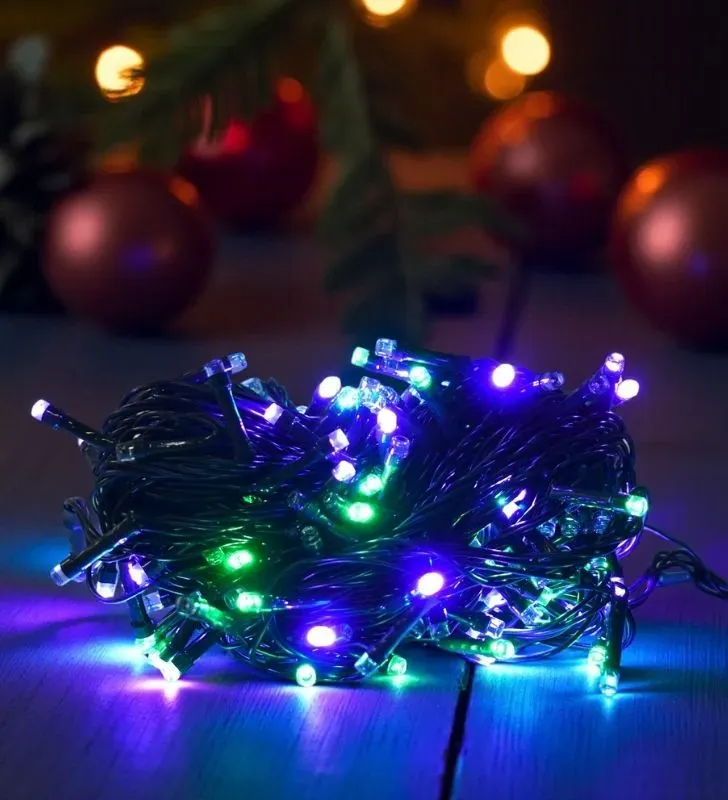 Serie Navideña Navicolors L564013 – Serie de Luces LED 200 Focos Multicolor Cable Verde