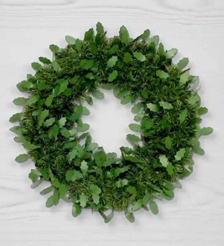 Corona Naviplastic Escarcha Boa Hojas Gigantes 50 cm – Decoración Navidad