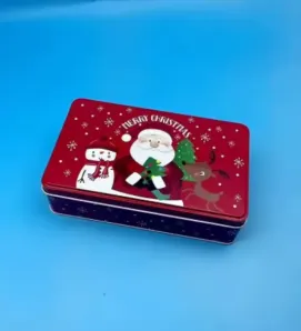 Caja metálica navideña roja 19×11.5×5.3 cm – Diseño festivo