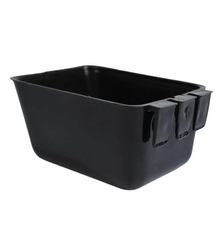 Comedero de Plástico Cuadrado Alica A068 para Gallos – Bandeja de Alimentación de Aves