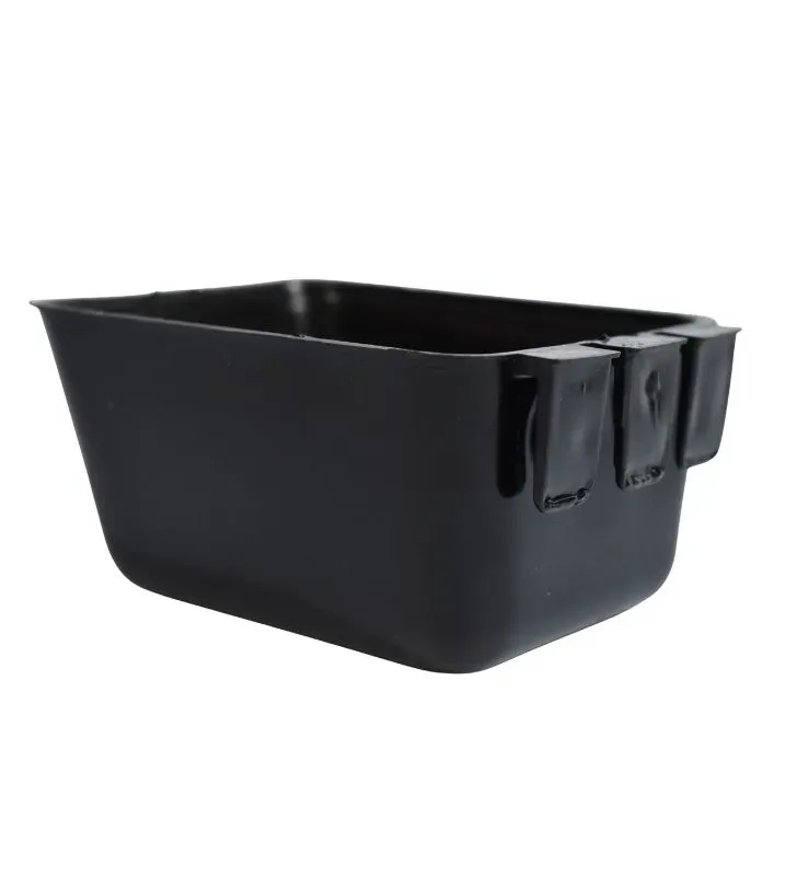 Comedero de Plástico Cuadrado Alica A068 para Gallos – Bandeja de Alimentación de Aves