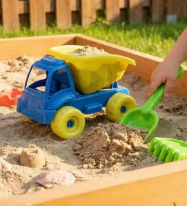 Camión Volquete con Herramientas de Playa Juguetes Kimbo