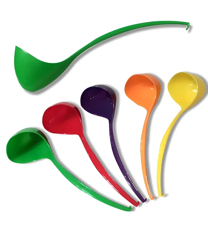 Cucharón Refresquero de Plástico Cerplast – Azul, Verde y Amarillo