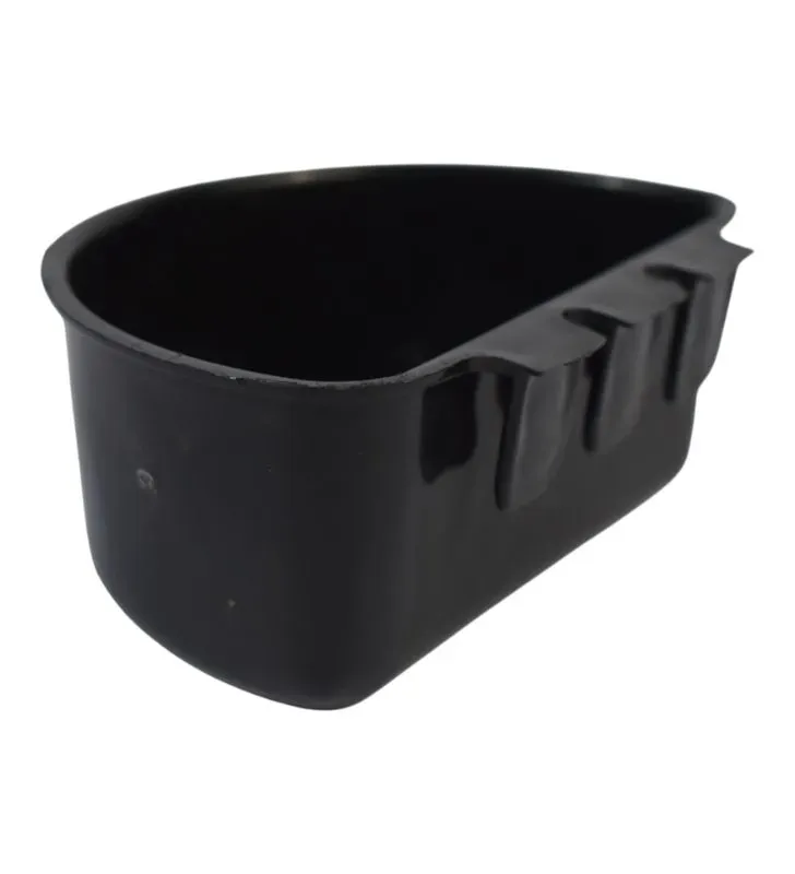 Bebedero para Gallos Alica A066 - Resistente e Higiénico