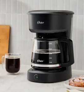Cafetera Oster 12 Tazas Negra - Filtro Reutilizable y Pausa para Servir