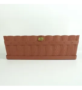 Maceta Jardinera No. 2 de Madera con Base de Barro – 46.5 × 19.8 × 15.5 cm