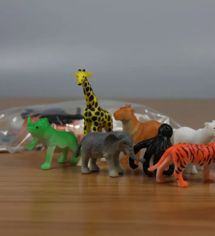 Animales de la Selva 8765Y ZAZ II - Figuras Realistas de Juguete