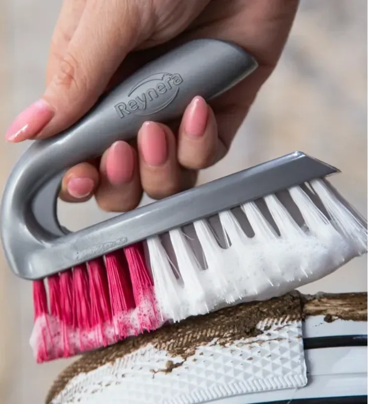 Cepillo Facilito Reynera 2014G - Cepillo para Ropa y Multiusos