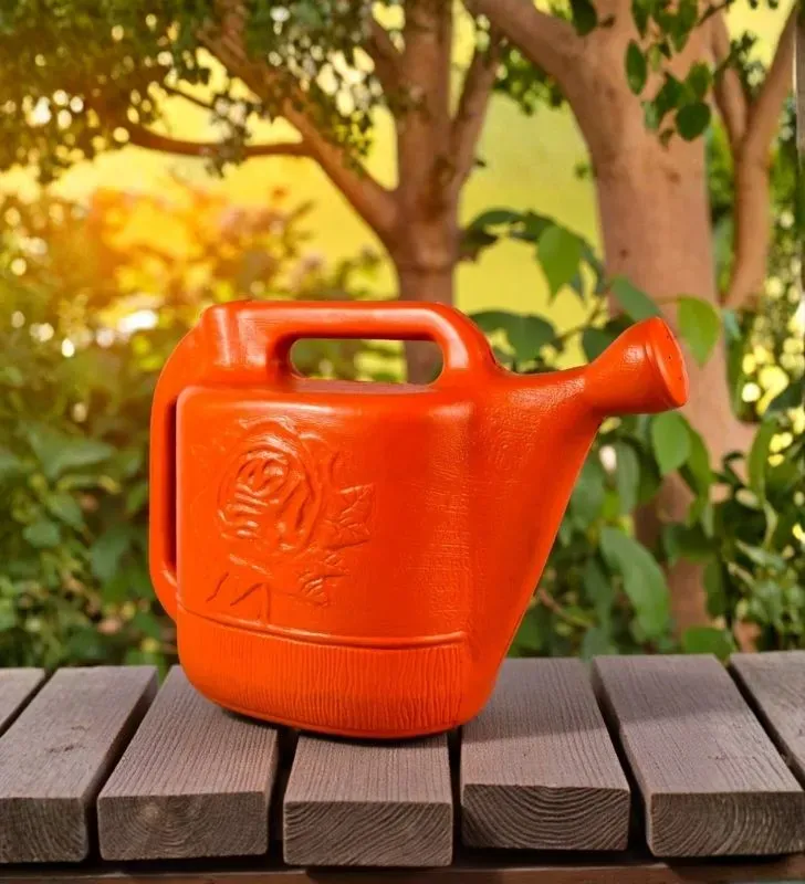 Regadera Grande 5.4 Litros PG - Especial Rosas Jardín