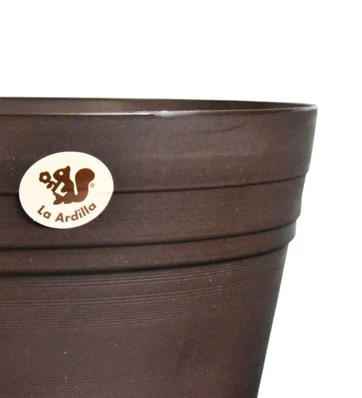 Maceta Artesana No. 07 La Ardilla - Color Chocolate