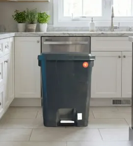 Bote de Basura con Pedal 40 Litros D’NOVO - Gran Capacidad