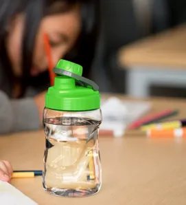 Botella Splash TOROSQUI 500 ml - Mezclador de Proteína Libre de BPA