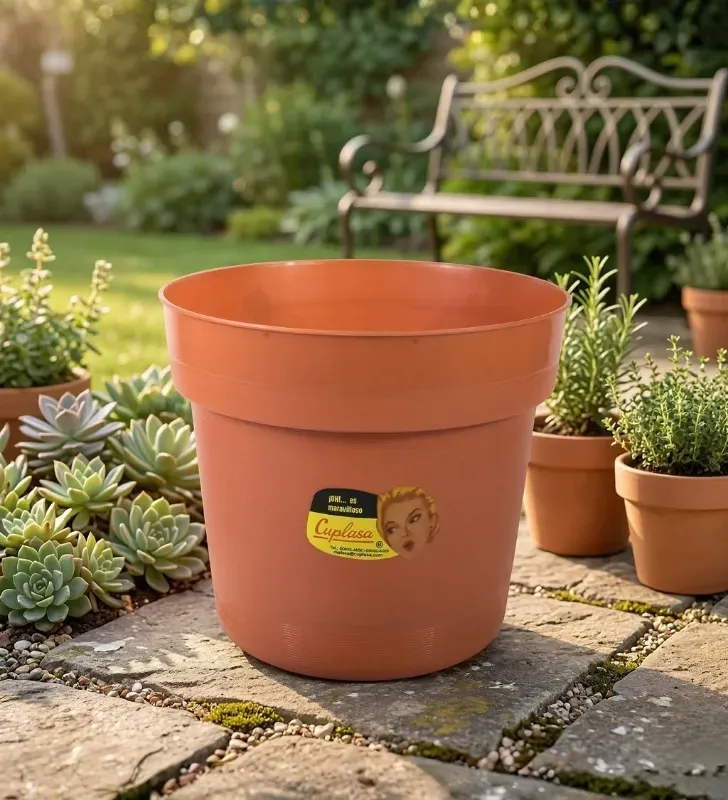 Maceta Grande Cuplasa 9L – Color Café Resistente