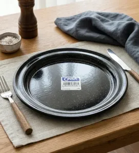 Plato Plano Cinsa de Peltre 26 cm – Negro Brillante Jaspeado