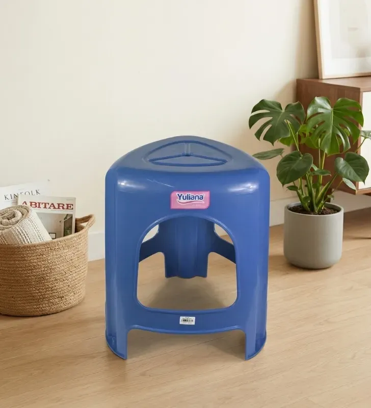 Banco de Plástico Mercedes Yuliana de 3 Patas – MX-334