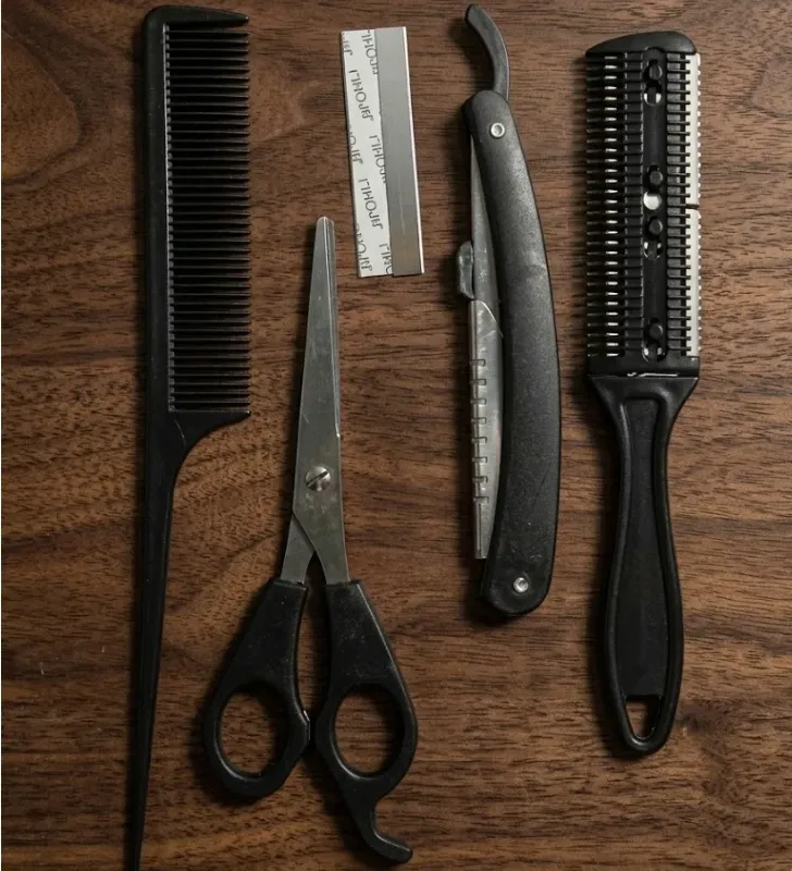 Juego de Barbero Zaz II 5 Piezas – Kit de Corte y Recorte Negro