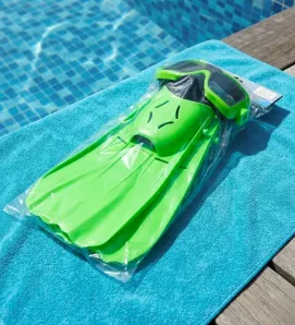 Kit de Natación Toymark HP1206958 – Gafas y Aletas Cortas