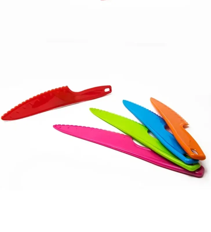 Cuchillo Doméstico de Plástico Terrones – Sierra para Lechuga y Verdura