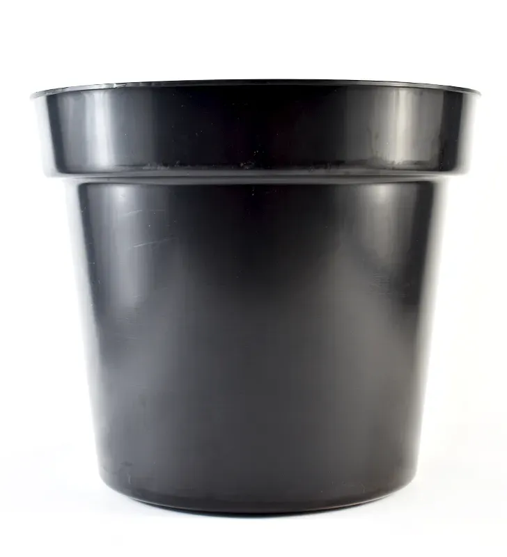 Maceta ICASA negra No. 8 – 20 cm