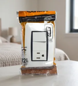 Apagador y Contacto Aterrizado con Placa – Sanelec 4464