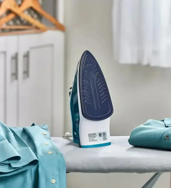 Plancha de Vapor Black+Decker TrueGlide Colors – IRBD352 Teal