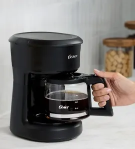 Cafetera de Goteo Oster 5 Tazas Negra – 2217254