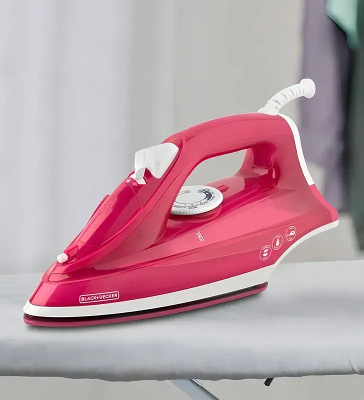 Plancha Black & Decker TrueGlide IRBD302 | 1 200 W Vapor y Suela Anti‑adherente