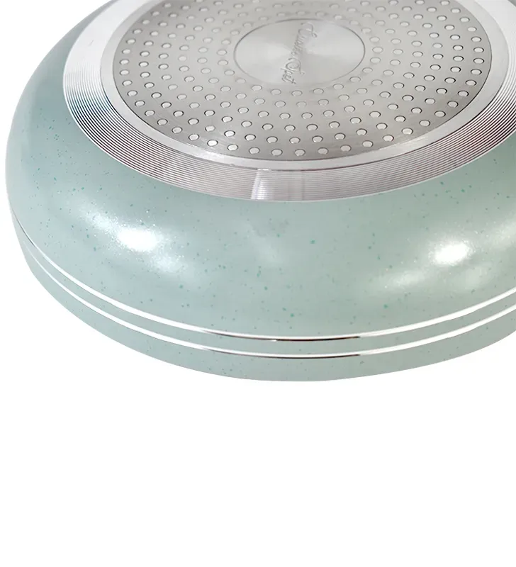 Batería Scarlett Verde Menta 5 pzas · Aluminio antiadherente Cuisine Spot