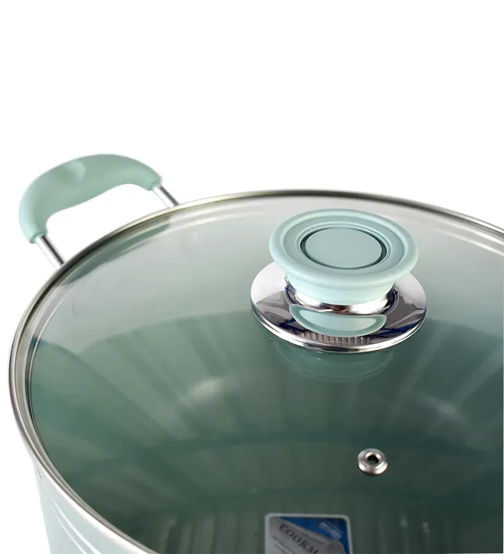 Batería Scarlett Verde Menta 5 pzas · Aluminio antiadherente Cuisine Spot