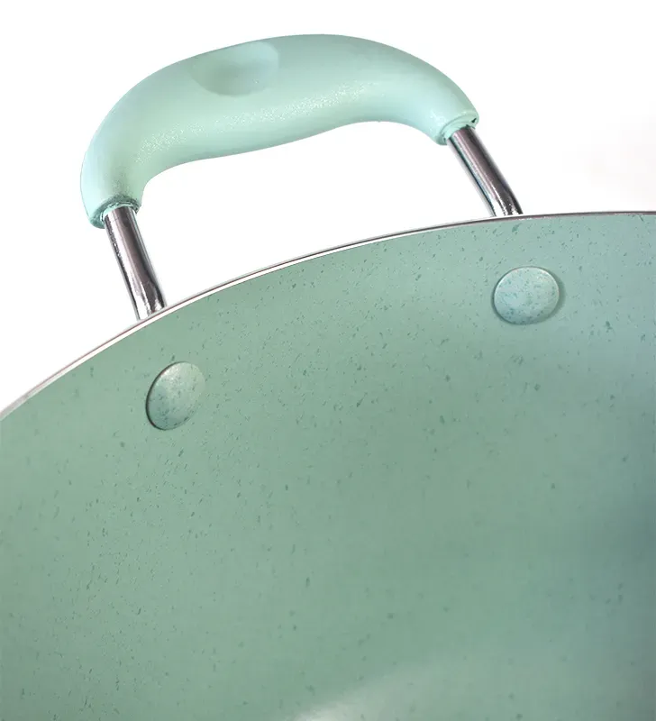 Batería Scarlett Verde Menta 5 pzas · Aluminio antiadherente Cuisine Spot