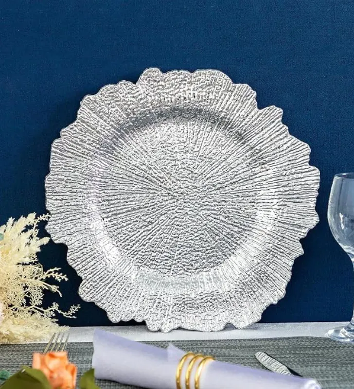 Plato Base Atena Plástico Plata Texturizado 3706S | Marca Vittori