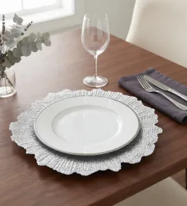 Plato Base Atena Plástico Plata Texturizado 3706S | Marca Vittori