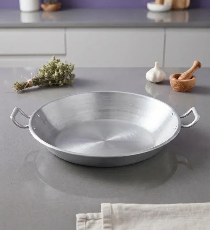 Charola Mediana de Aluminio con Asas Remachadas | Enreemo