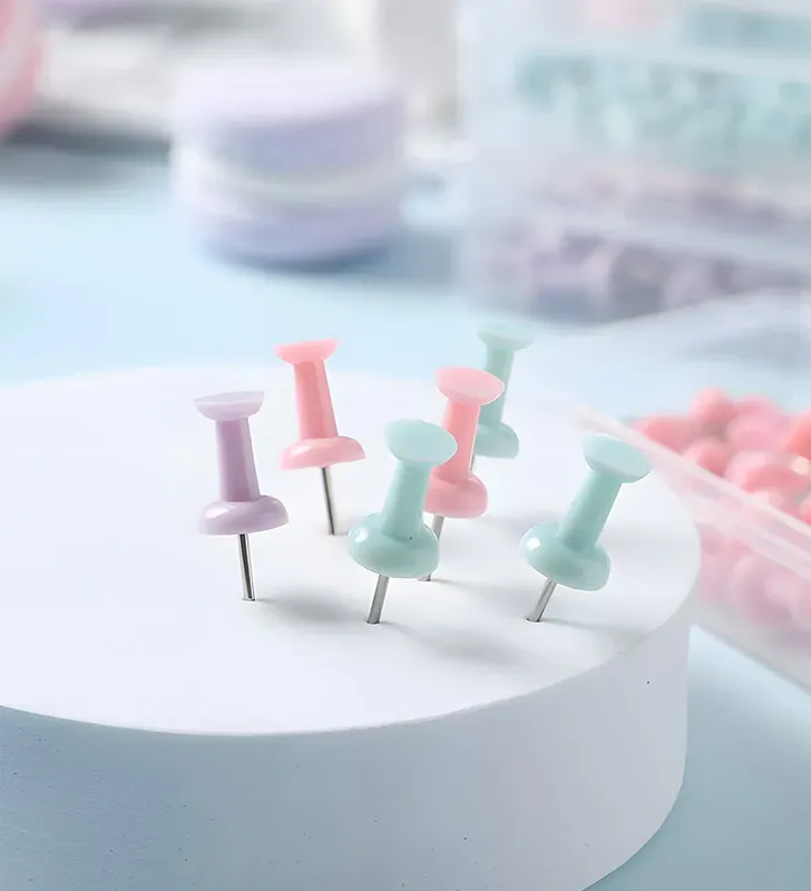 Set de Tachuelas y Clips Cuisine Spot AL30505-030 para Oficina y Escuela