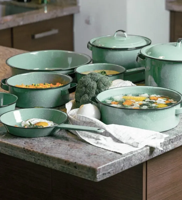 Batería Cinsa Clásica Yaqui 13 piezas Verde Jaspeado con Negro