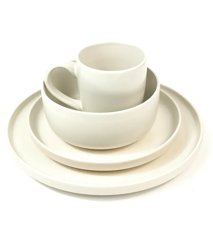 Vajilla Matte 16 piezas – Porcelana triple A, tonos modernos Cuisine Spot