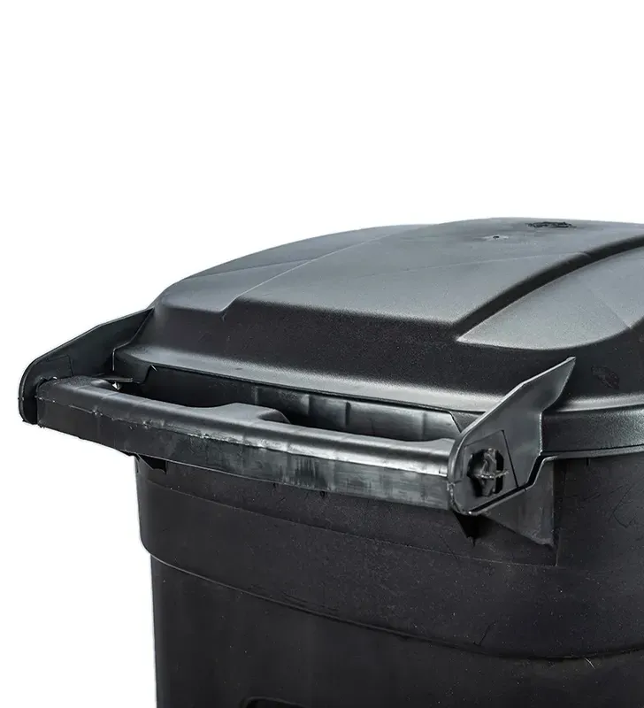 Contenedor 135 Lts Negro con tapa – Plastic Trends