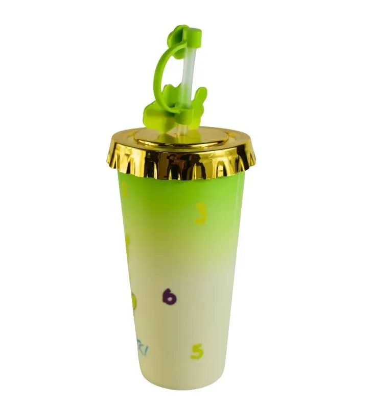 VASO DE PLASTICO CON TAPA DORADA Y POPOTE, DISEÑO Y ESTAMPADO INOVADOR