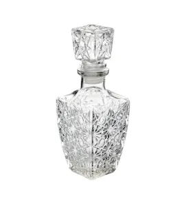 0109 LICORERA CON TAPA DIAMANTE CHICA