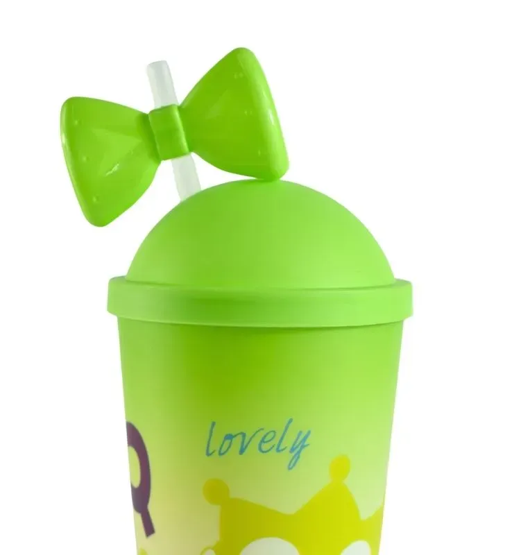 Vaso Verde con Tapa y Popote – Diseño Moño Alien